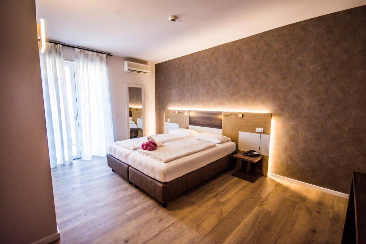 Hotel Eden توري ديل بيناكو المظهر الخارجي الصورة